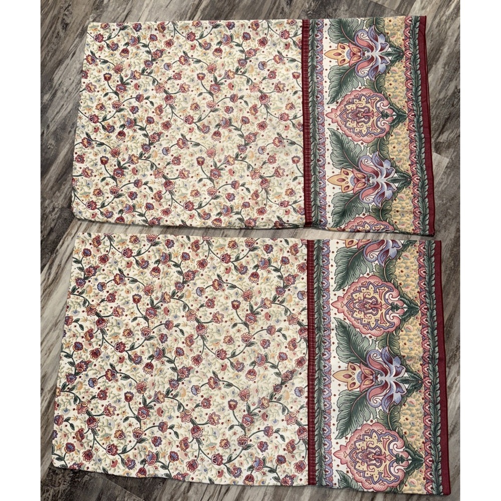 2 VTG Cannon Burgundy Maroon Floral Pillowcases Cottage Flowers Standard Queen
